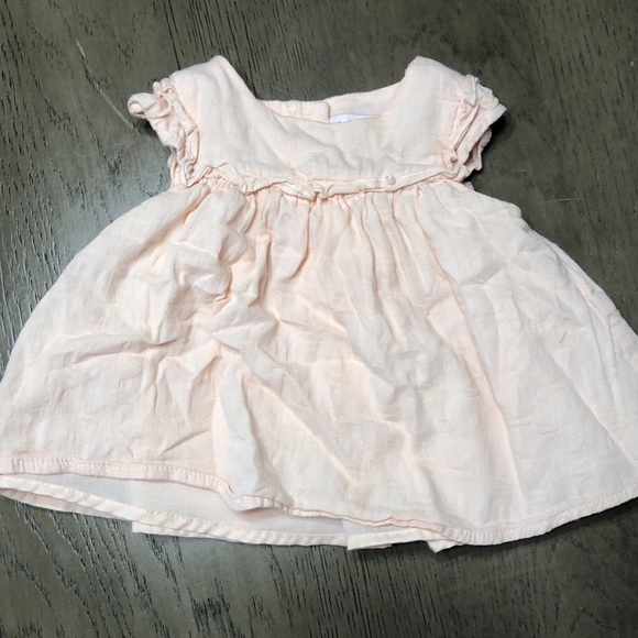 Gorgeous Baby dress and diaper cover - Picture 4 of 5